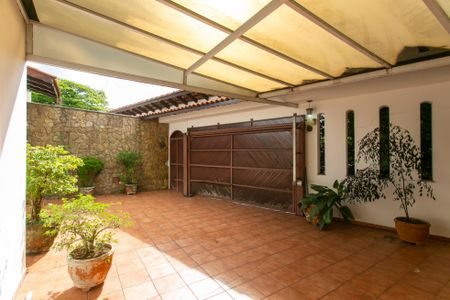 Casa à venda com 287m², 5 quartos e 3 vagasGaragem