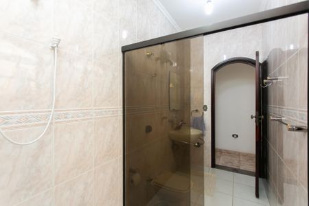 Casa à venda com 287m², 5 quartos e 3 vagasBanheiro Social