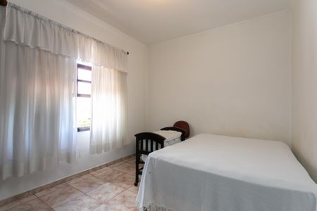 Casa à venda com 287m², 5 quartos e 3 vagasQuarto 3