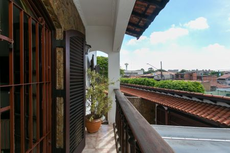 Casa à venda com 287m², 5 quartos e 3 vagasVaranda da Suíte