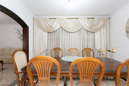 Casa à venda com 287m², 5 quartos e 3 vagasSala de Jantar