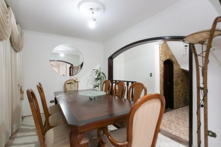 Casa à venda com 287m², 5 quartos e 3 vagasSala de Jantar