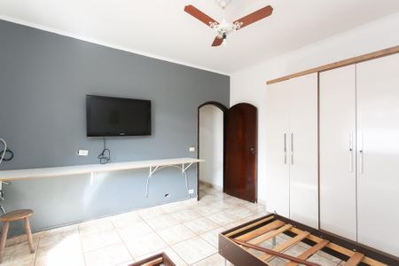 Casa à venda com 287m², 5 quartos e 3 vagasQuarto da Edícula