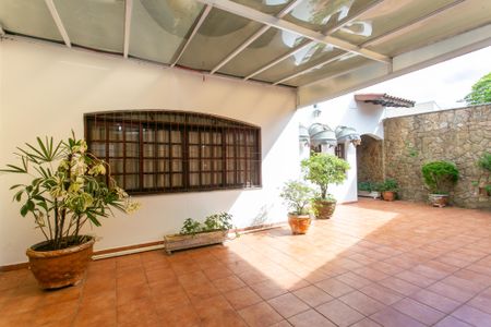 Casa à venda com 287m², 5 quartos e 3 vagasGaragem