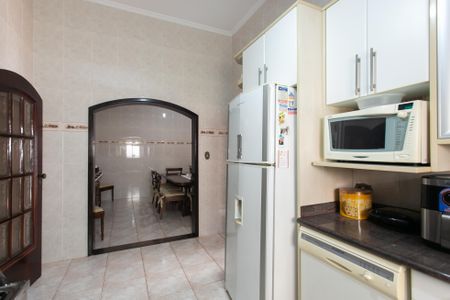 Casa à venda com 287m², 5 quartos e 3 vagasCozinha