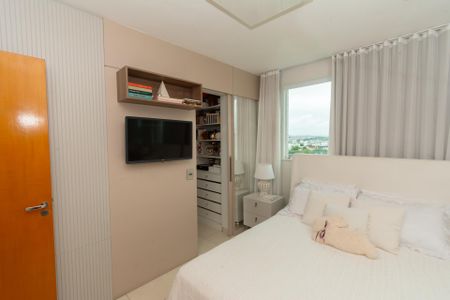 Apartamento à venda com 144m², 2 quartos e 1 vagaSuíte