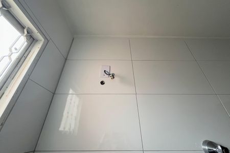 Casa à venda com 360m², 3 quartos e 3 vagas Casa à venda com 360m², 3 quartos e 3 vagasBanheiro Social