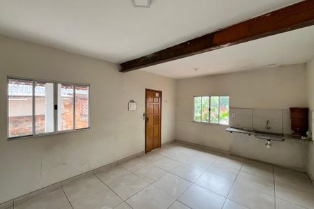 Casa à venda com 360m², 3 quartos e 3 vagas Casa à venda com 360m², 3 quartos e 3 vagasCozinha