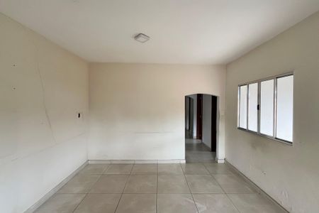 Casa à venda com 360m², 3 quartos e 3 vagas Casa à venda com 360m², 3 quartos e 3 vagasCozinha