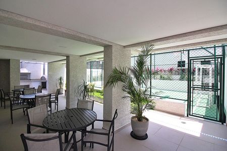 Apartamento para alugar com 55m², 2 quartos e 1 vagaÁrea comum