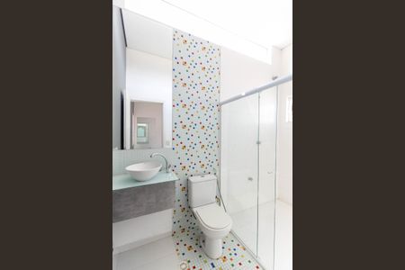 Casa à venda com 102m², 2 quartos e 5 vagasBanheiro da Suíte