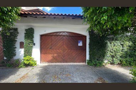 Casa à venda com 102m², 2 quartos e 5 vagasFachada