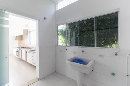 Casa à venda com 102m², 2 quartos e 5 vagasÁrea de Serviço