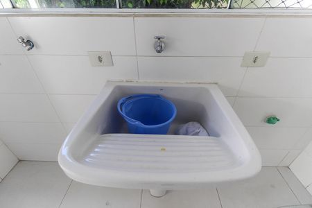 Casa à venda com 102m², 2 quartos e 5 vagasÁrea de Serviço