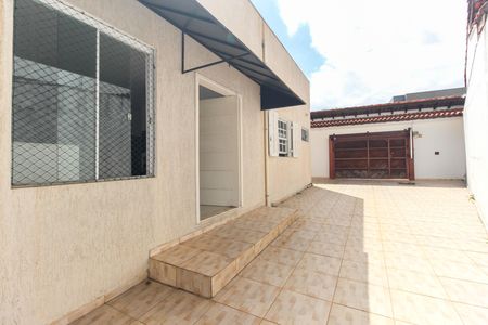Casa à venda com 102m², 2 quartos e 5 vagasÁrea Externa