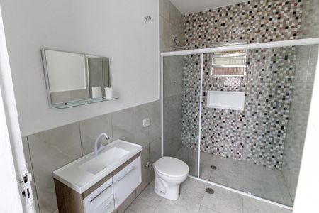 Casa para alugar com 70m², 3 quartos e sem vagaBanheiro