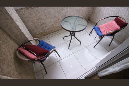 Apartamento para alugar com 55m², 2 quartos e 1 vagaVaranda