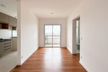 Sala de apartamento para alugar com 2 quartos, 55m² em Baeta Neves, São Bernardo do Campo