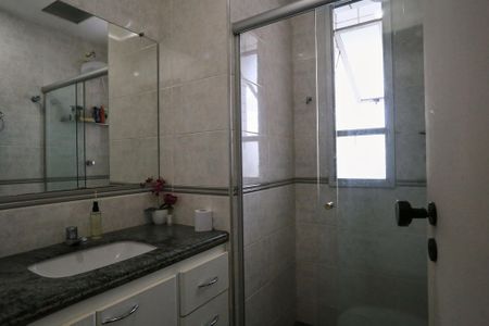 Apartamento para alugar com 80m², 3 quartos e 2 vagas Apartamento para alugar com 80m², 3 quartos e 2 vagasBanheiro