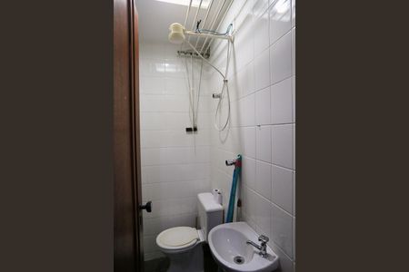 Apartamento para alugar com 80m², 3 quartos e 2 vagas Apartamento para alugar com 80m², 3 quartos e 2 vagasBanheiro de serviço