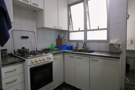 Apartamento para alugar com 80m², 3 quartos e 2 vagas Apartamento para alugar com 80m², 3 quartos e 2 vagasCozinha