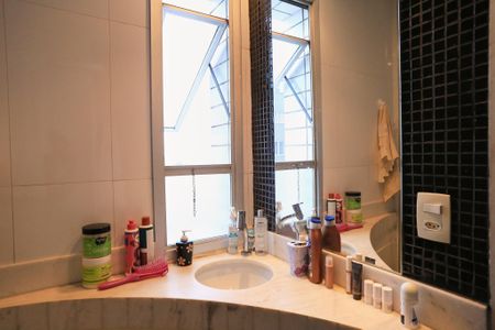 Apartamento para alugar com 80m², 3 quartos e 2 vagas Apartamento para alugar com 80m², 3 quartos e 2 vagasBanheiro da Suíte