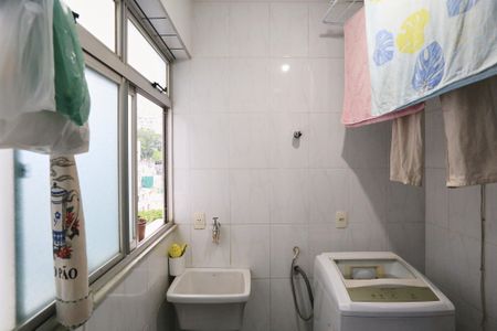 Apartamento para alugar com 80m², 3 quartos e 2 vagas Apartamento para alugar com 80m², 3 quartos e 2 vagasÁrea de Serviço