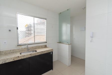 Apartamento para alugar com 75m², 3 quartos e 1 vaga Apartamento para alugar com 75m², 3 quartos e 1 vagaCozinha e Área de Serviço