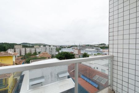 Apartamento para alugar com 75m², 3 quartos e 1 vaga Apartamento para alugar com 75m², 3 quartos e 1 vagaVaranda da Suíte