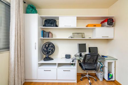 Apartamento para alugar com 80m², 3 quartos e 2 vagasQuarto 3