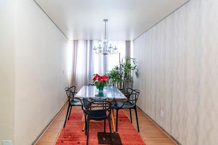 Sala de apartamento à venda com 3 quartos, 80m² em Calafate, Belo Horizonte