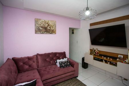 Casa à venda com 120m², 4 quartos e 1 vagaSala Casa 1