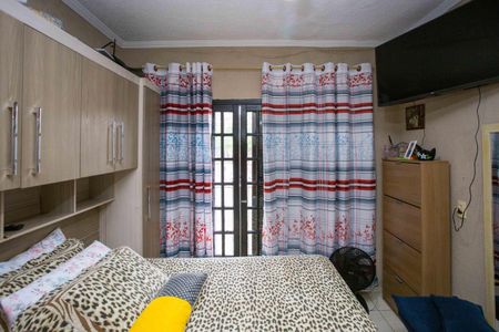 Casa à venda com 120m², 4 quartos e 1 vagaQuarto Suite  Casa 2