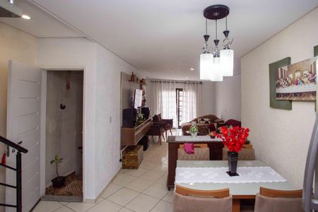 Casa à venda com 120m², 4 quartos e 1 vagaSala de Jantar Casa 2