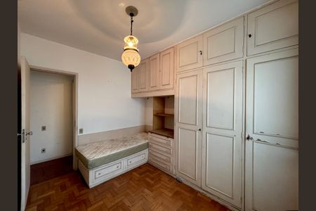 Apartamento à venda com 140m², 4 quartos e 2 vagasQuarto 1