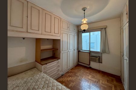 Apartamento à venda com 140m², 4 quartos e 2 vagasQuarto 1