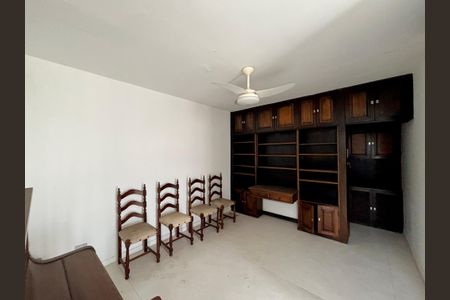 Apartamento à venda com 140m², 4 quartos e 2 vagasSuíte 2 - cobertura