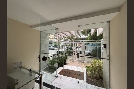 Apartamento à venda com 140m², 4 quartos e 2 vagasPortaria