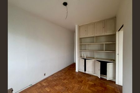 Apartamento à venda com 140m², 4 quartos e 2 vagasSuíte 1