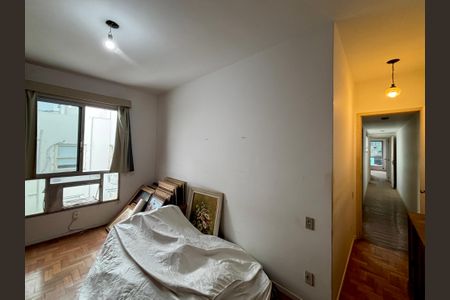 Apartamento à venda com 140m², 4 quartos e 2 vagasQuarto 2
