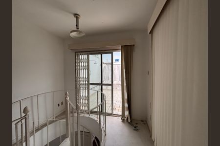 Apartamento à venda com 140m², 4 quartos e 2 vagasSuíte 2 - cobertura