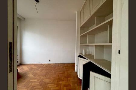 Apartamento à venda com 140m², 4 quartos e 2 vagasSuíte 1