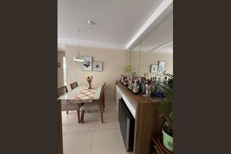 Sala de apartamento para alugar com 2 quartos, 48m² em Vila Satúrnia, Campinas