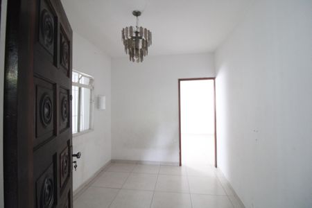 Sala de casa para alugar com 2 quartos, 100m² em Vila do Castelo, São Paulo