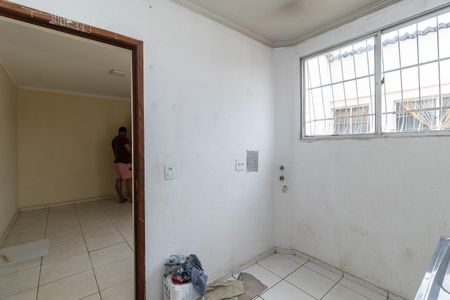 Apartamento à venda com 48m², 2 quartos e 1 vagaCozinha e Área de Serviço