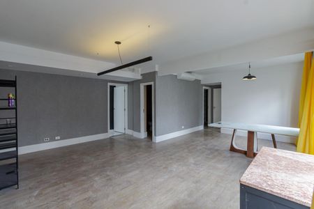 Sala de apartamento para alugar com 2 quartos, 93m² em Vila Olímpia, São Paulo