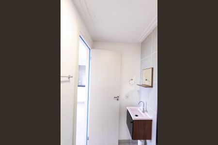 Apartamento para alugar com 37m², 2 quartos e sem vagaBanheiro