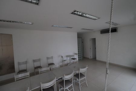 Apartamento para alugar com 63m², 2 quartos e 2 vagasÁrea comum - Salão de festas