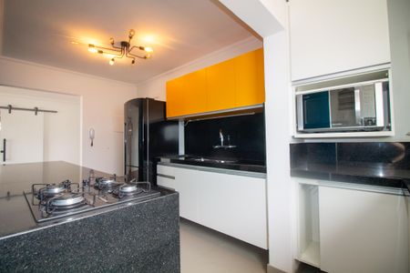 Apartamento para alugar com 93m², 2 quartos e 1 vagaCozinha