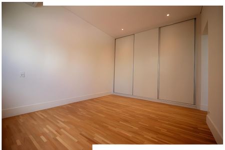 Apartamento à venda com 245m², 3 quartos e 3 vagas